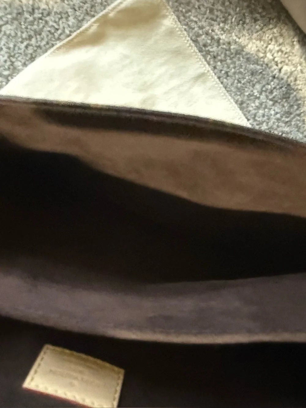 Louis Vuitton Pochette Métis